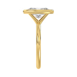LADIES SOLITAIRE RING 3CT OVAL DIAMOND 14K YELLOW GOLD (CENTER STONE OVAL DIAMOND 3CT )