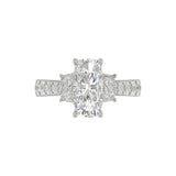 21K PLATINUM LADIES RING WITH 3 1/3CT ROUND/CUSHION/BAGUETTE DIAMONDS (CENTER STONE CUSHION DIAMOND 2CT)