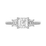 14K WHITE GOLD 1 3/4CT PRINCESS/TRAPEZOID DIAMOND LADIES RING (CENTER STONE PRINCESS DIAMOND 1 1/4CT)
